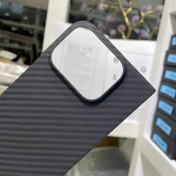 Google Pixel Fold 2 case carbon fiber